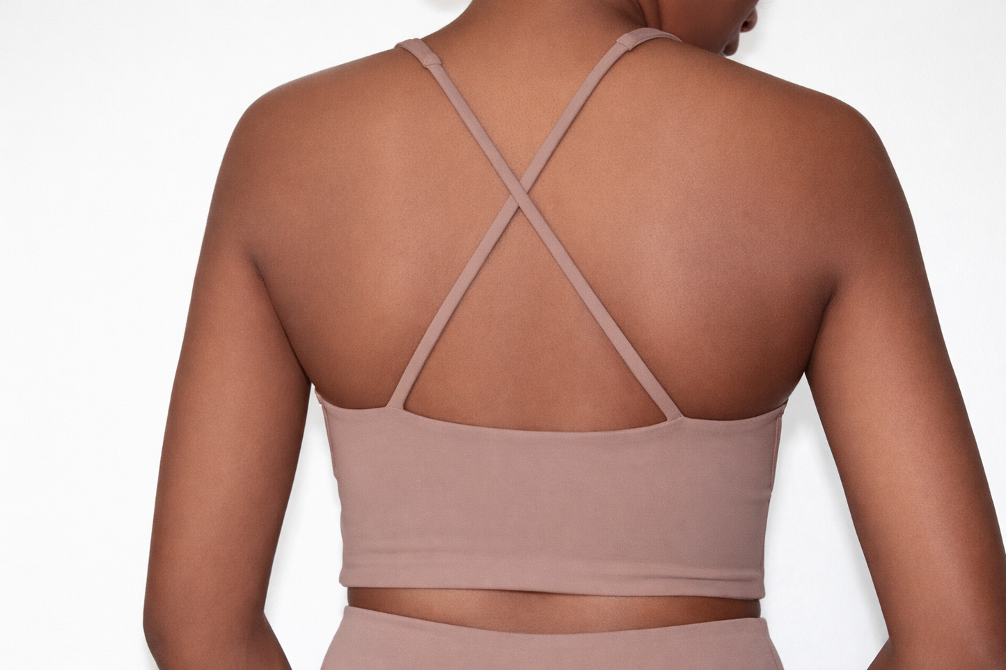 Seamless Sculpt Halter Sports Bra