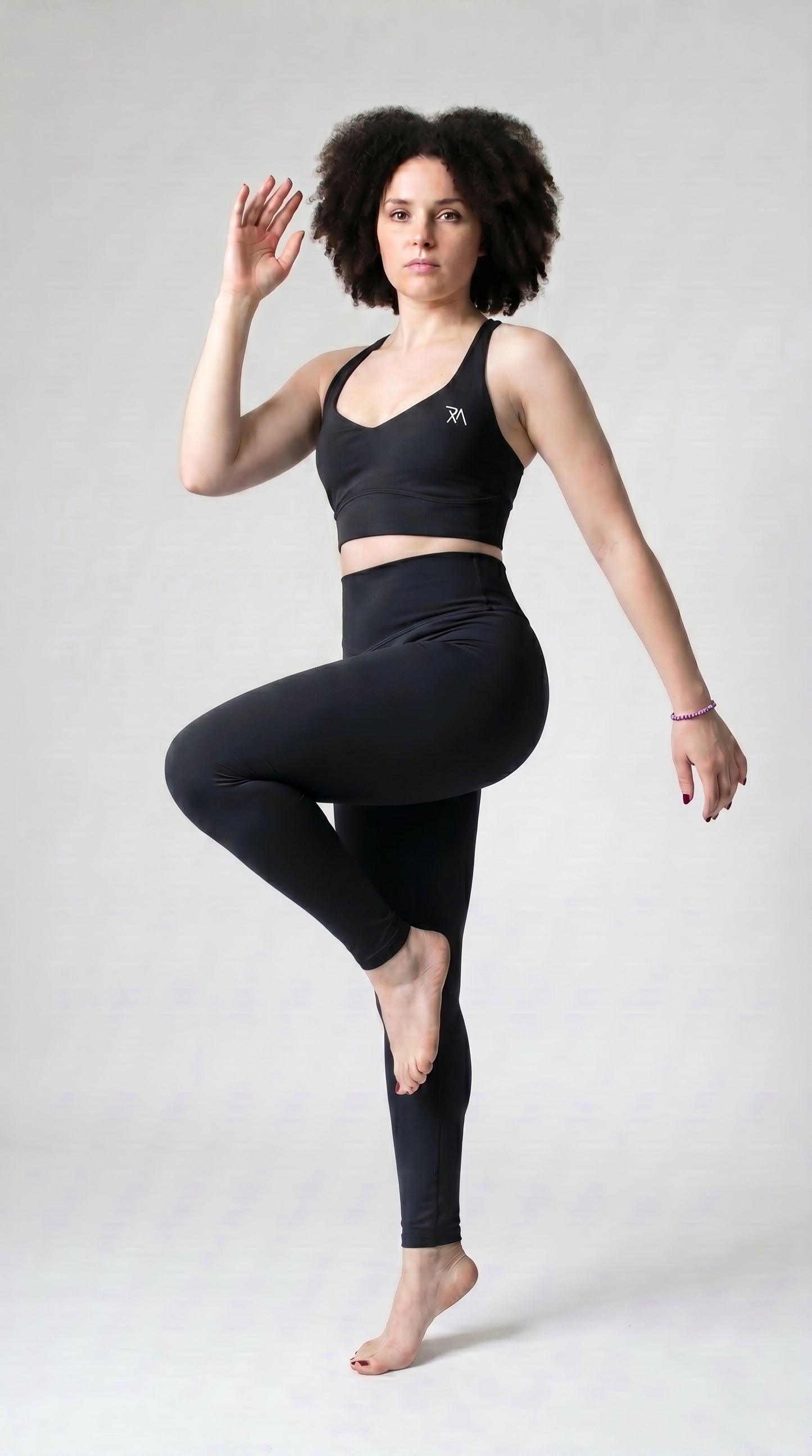 Seamless Sculpting Gym/Yoga Bra & High-Waisted Leggings Set